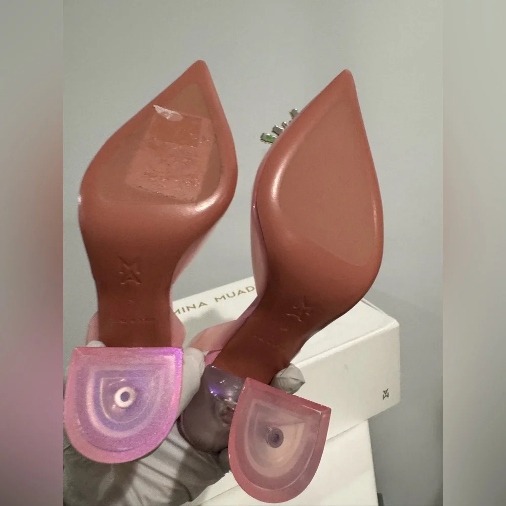 $1105 AMINA MUADDI
Begum sling crystal embellished pink pvc pumps size 36 - Picture 14 of 15